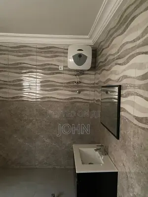 5bdrm House in Survivorestates, Old Barrier for rent