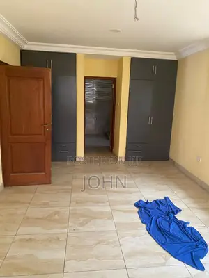 5bdrm House in Survivorestates, Old Barrier for rent