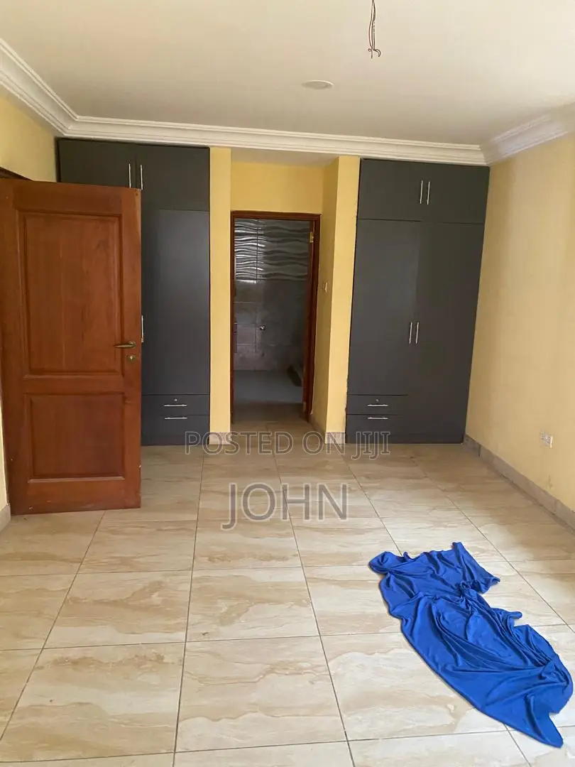 5bdrm House in Survivorestates, Old Barrier for rent