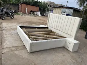 King Size Bed And Two Sides Drawers
