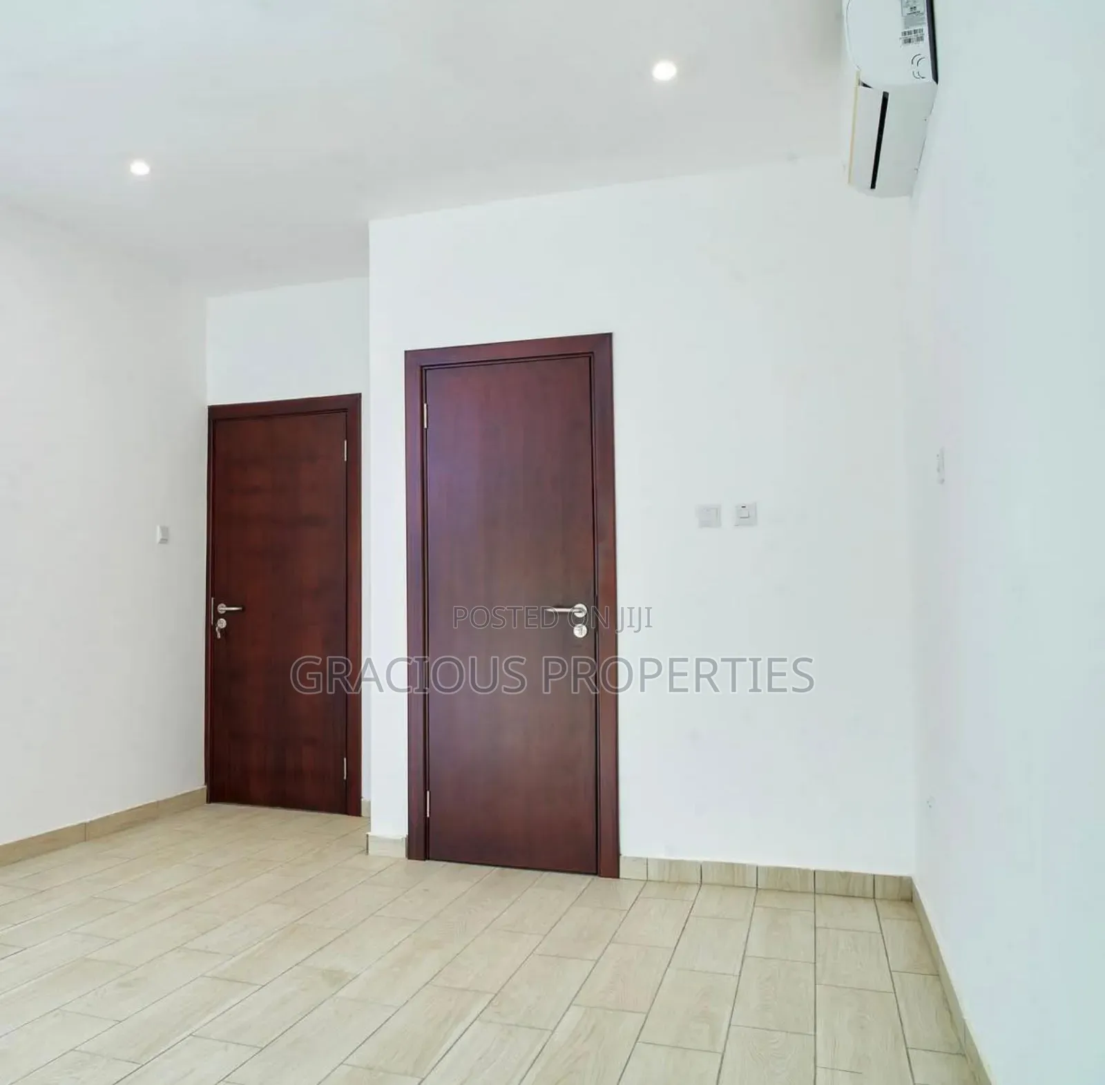 2bdrm Townhouse / Terrace in Gracious Properties, East Legon for rent