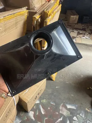 Horn Bucket
