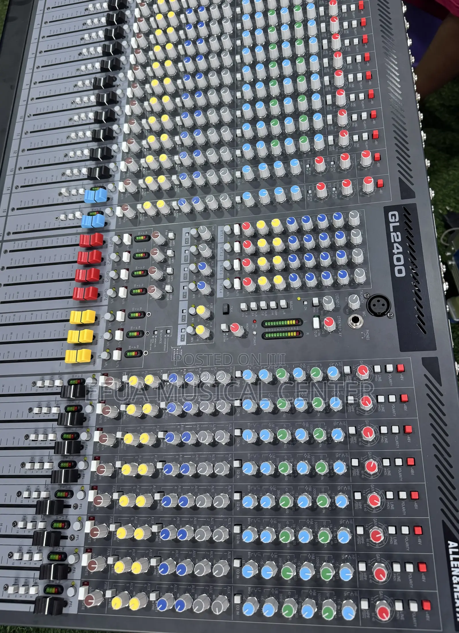 Allen Heath Gl2400,24 Channels,24 Output Digital Console