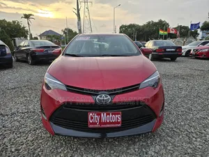 Toyota Corolla LE (1.8L 4cyl 2A) 2018 Burgundy