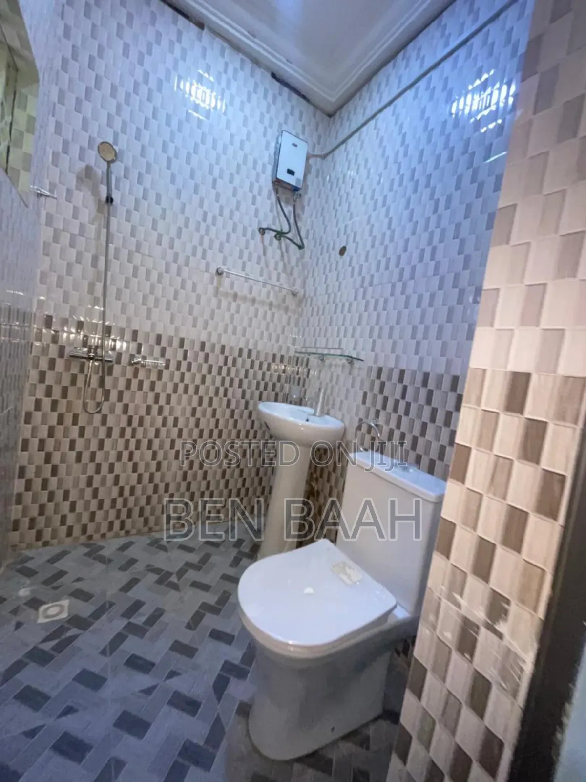 2bdrm Apartment in Ben Properties, Pokuase for rent