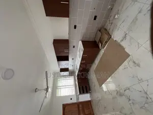 2bdrm Apartment in Mr Justice Estate, West Hills Mall Area for rent