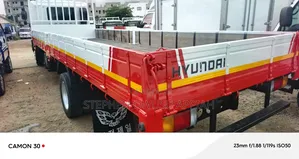 Hyundai 5 Tons Duoble Axle