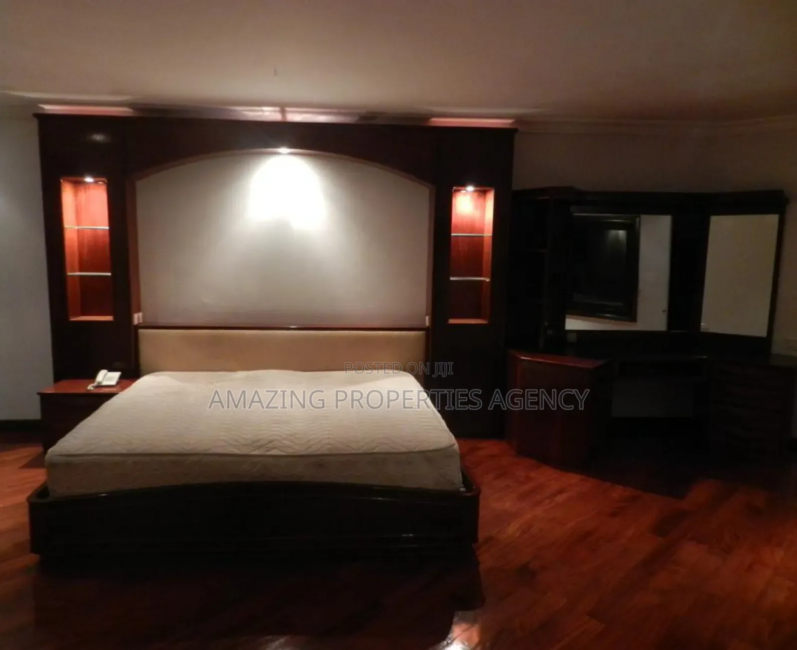 5bdrm House in Airport Residential Area for sale