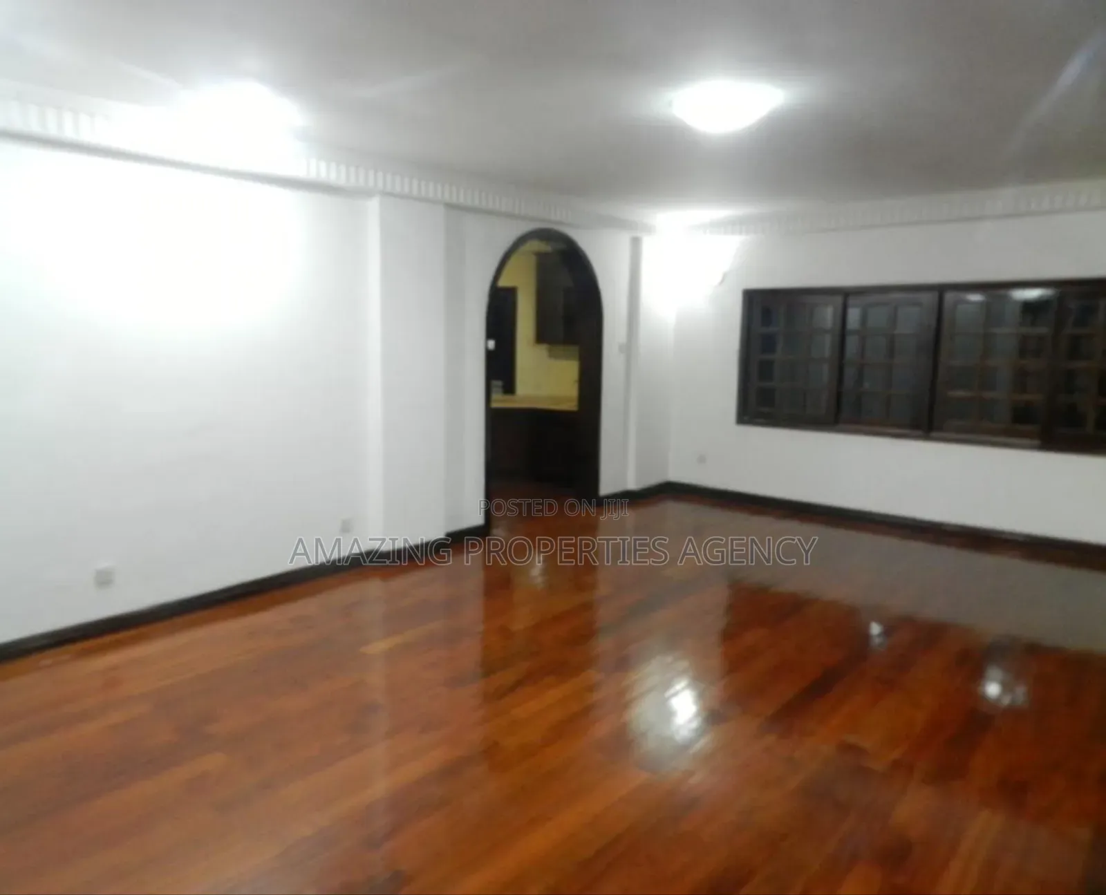 5bdrm House in Airport Residential Area for sale