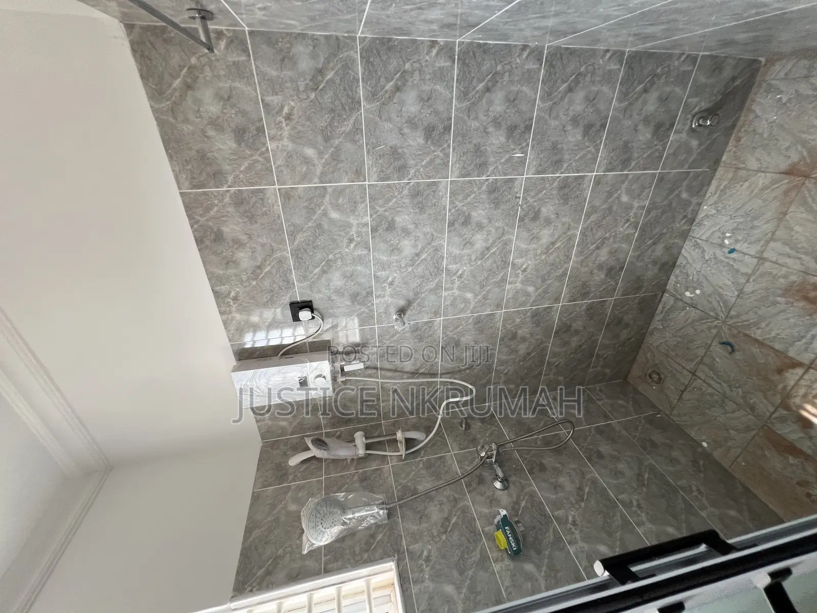 2bdrm Apartment in Mr Justice Estate, West Hills Mall Area for rent