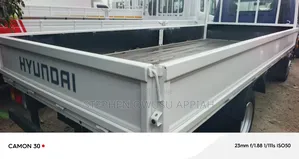 Hyundai 5 Tons Duoble Axle