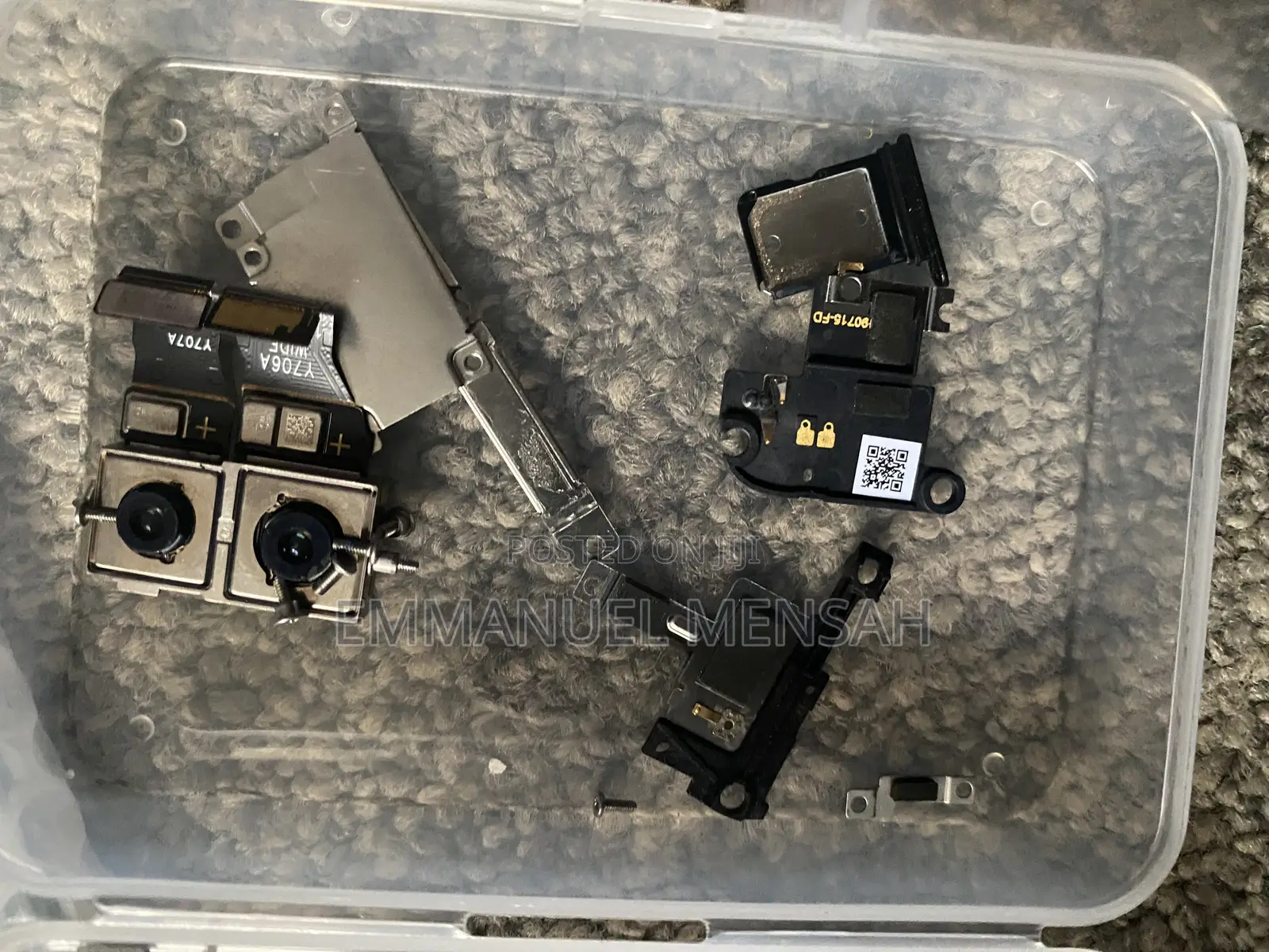 Google Pixel Mouthpiece and Camera Lens