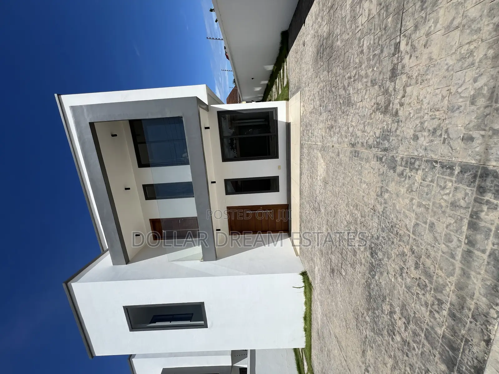 4bdrm House in Ashomang Estate for rent