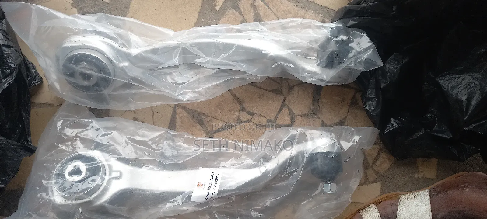 Lower Arms C250 204 Normal 1pc