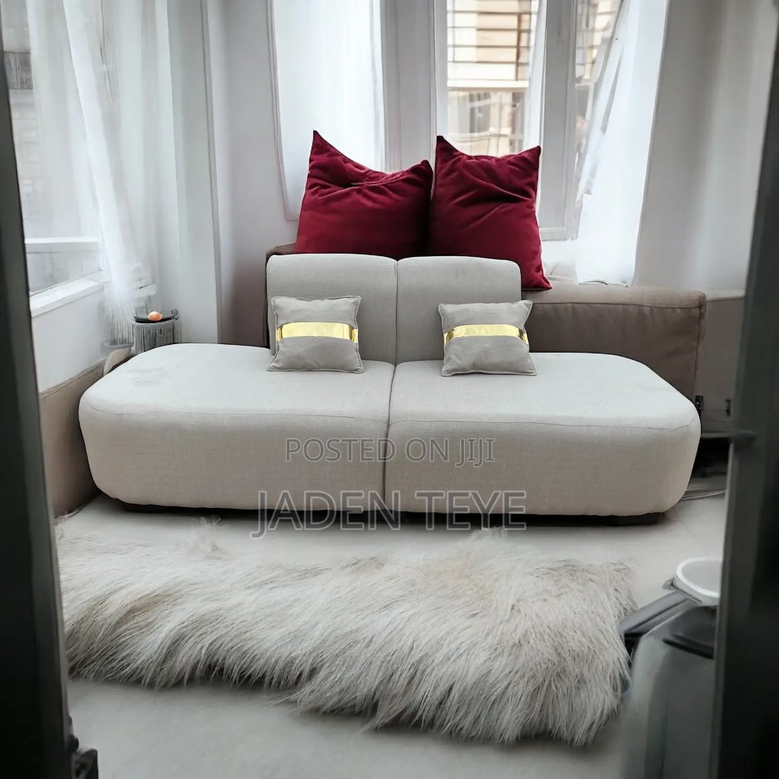 Luxury Aimless 2 in One Sofa