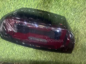 Tundra 2014-2018 Tail Light