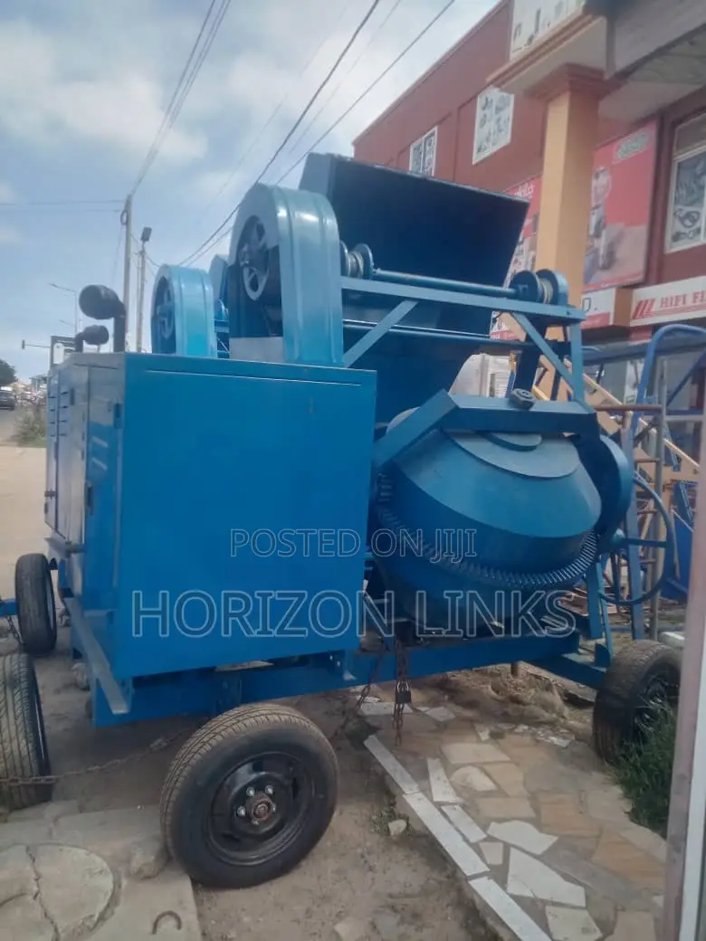 Brand New Concrete Mixer Field Marshal