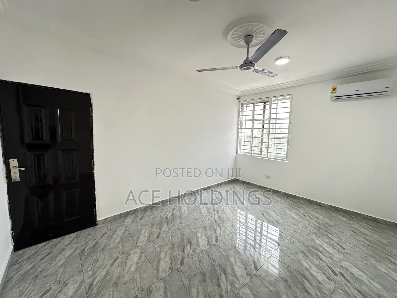 2bdrm Apartment in Nanakrom, Ashaley Botwe for rent