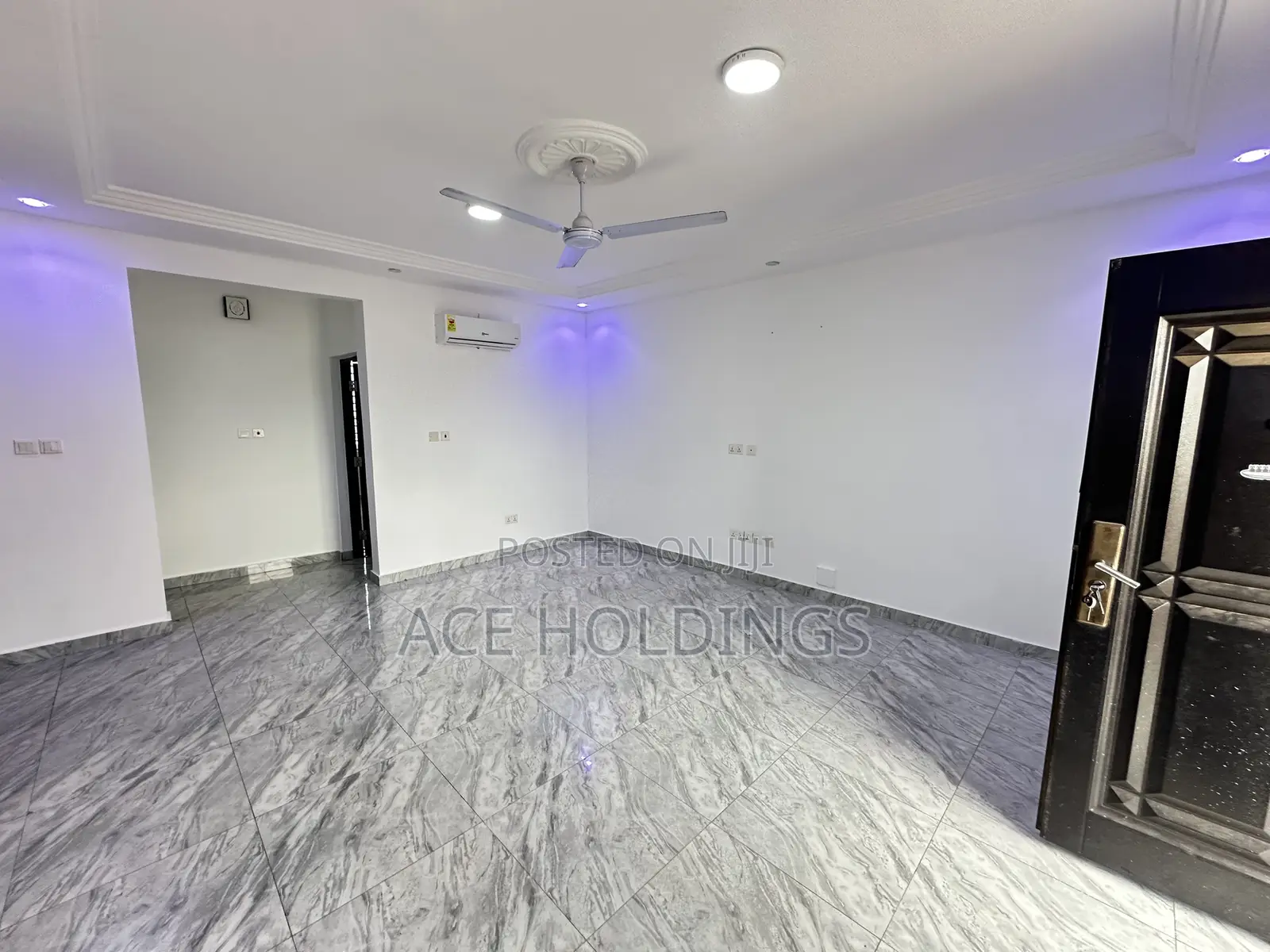 2bdrm Apartment in Nanakrom, Ashaley Botwe for rent