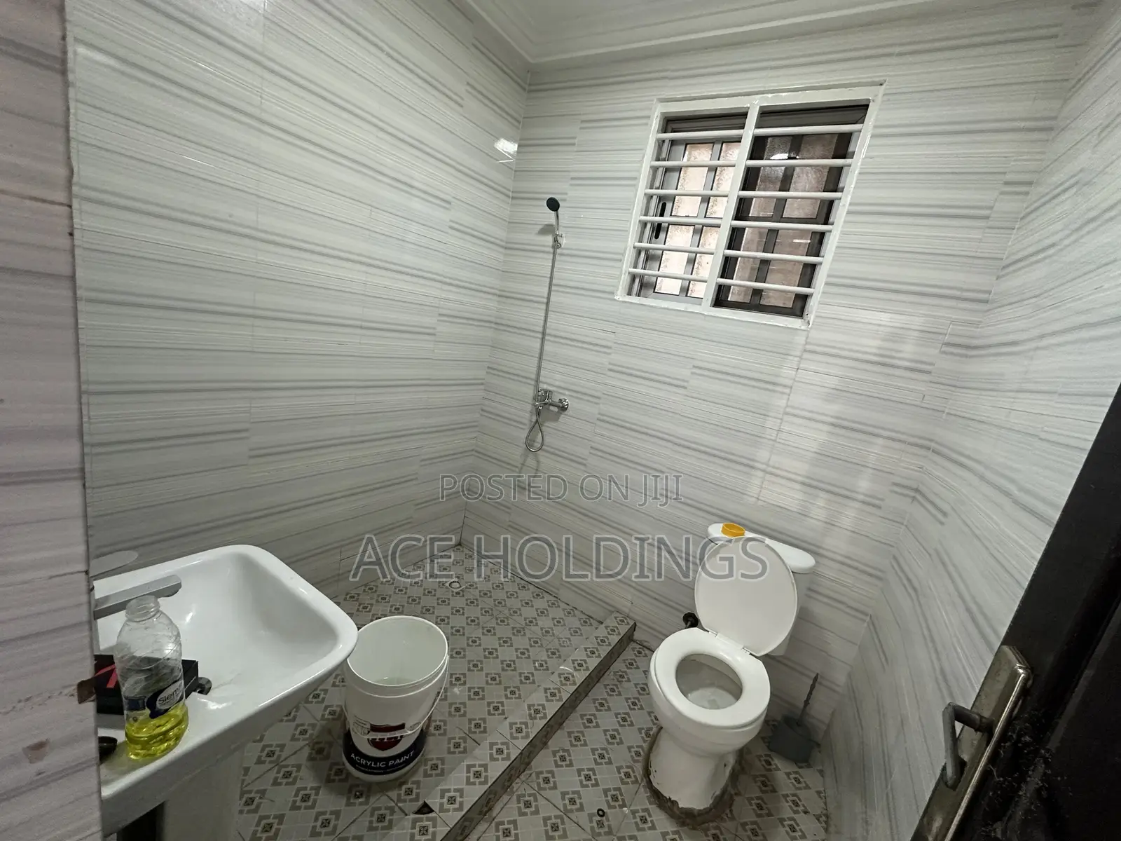 2bdrm Apartment in Nanakrom, Ashaley Botwe for rent