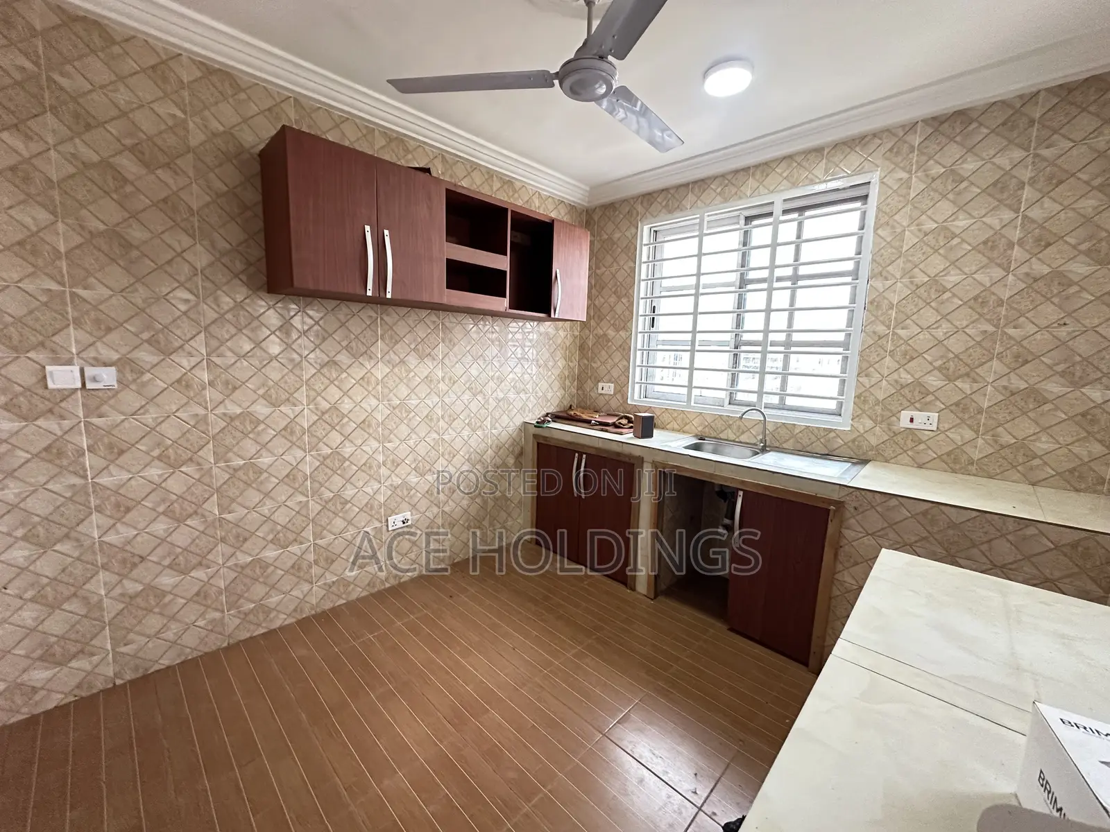 2bdrm Apartment in Nanakrom, Ashaley Botwe for rent