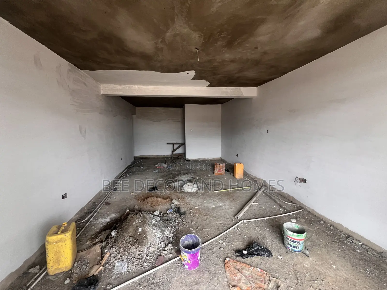 Main Oyarifa Road Shop to Let