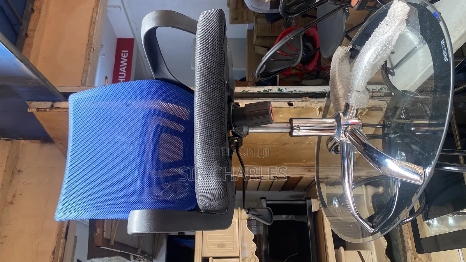 Office Chair/Swivel Chair