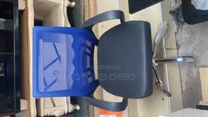 Office Chair/Swivel Chair