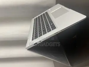 Laptop HP EliteBook X360 1030 G2 8GB Intel Core i7 SSD 256GB