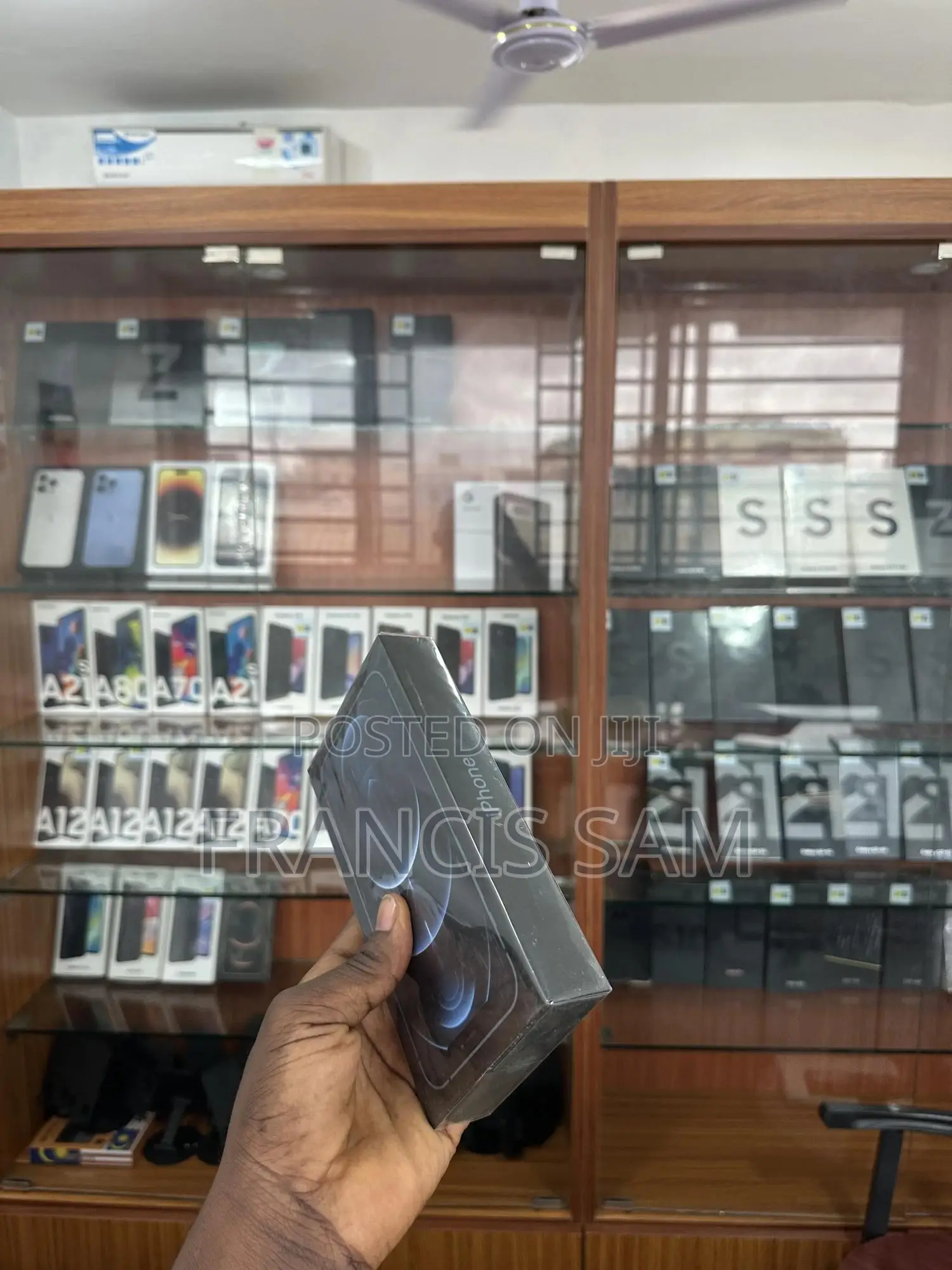 New Apple iPhone 12 Pro Max 128 GB Bronze