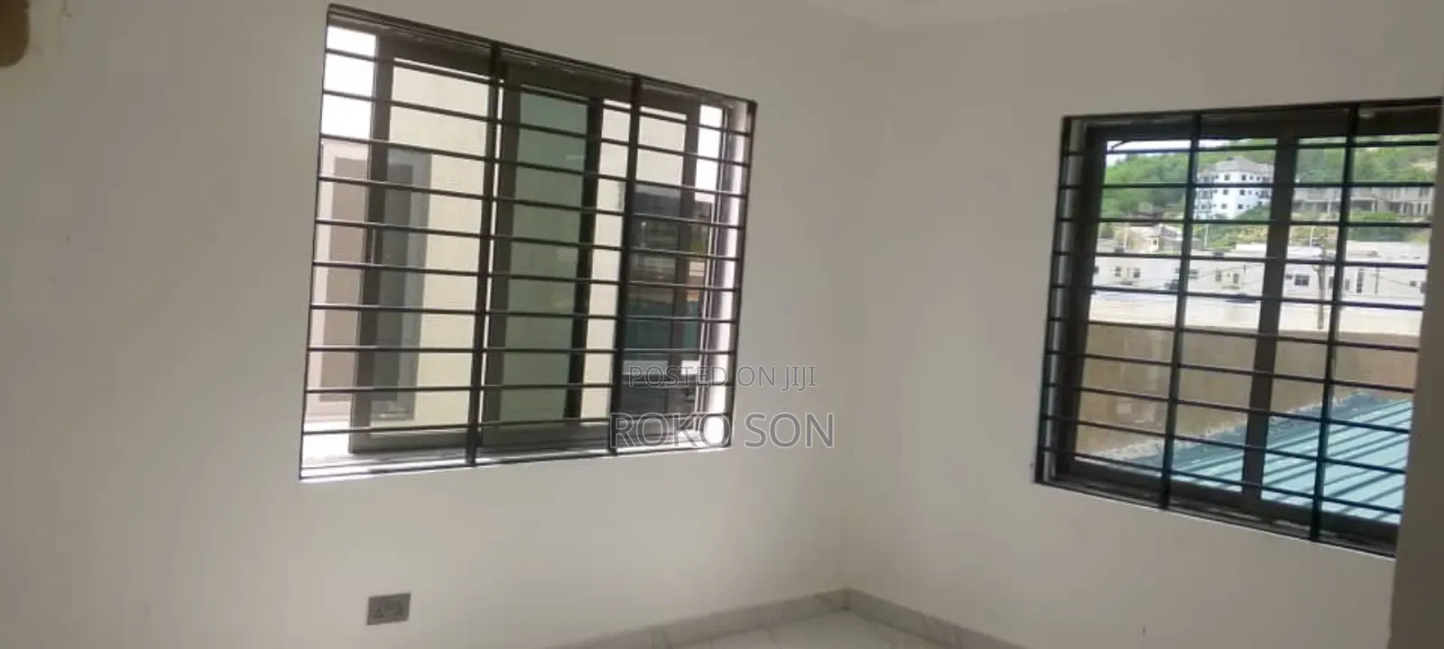 5bdrm Duplex in Dr Roko, The Mall for rent