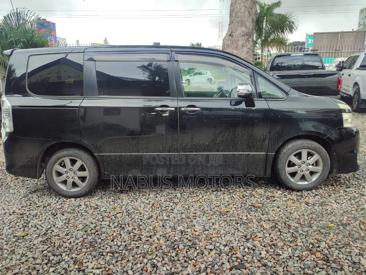 Toyota Voxy 2012 Black