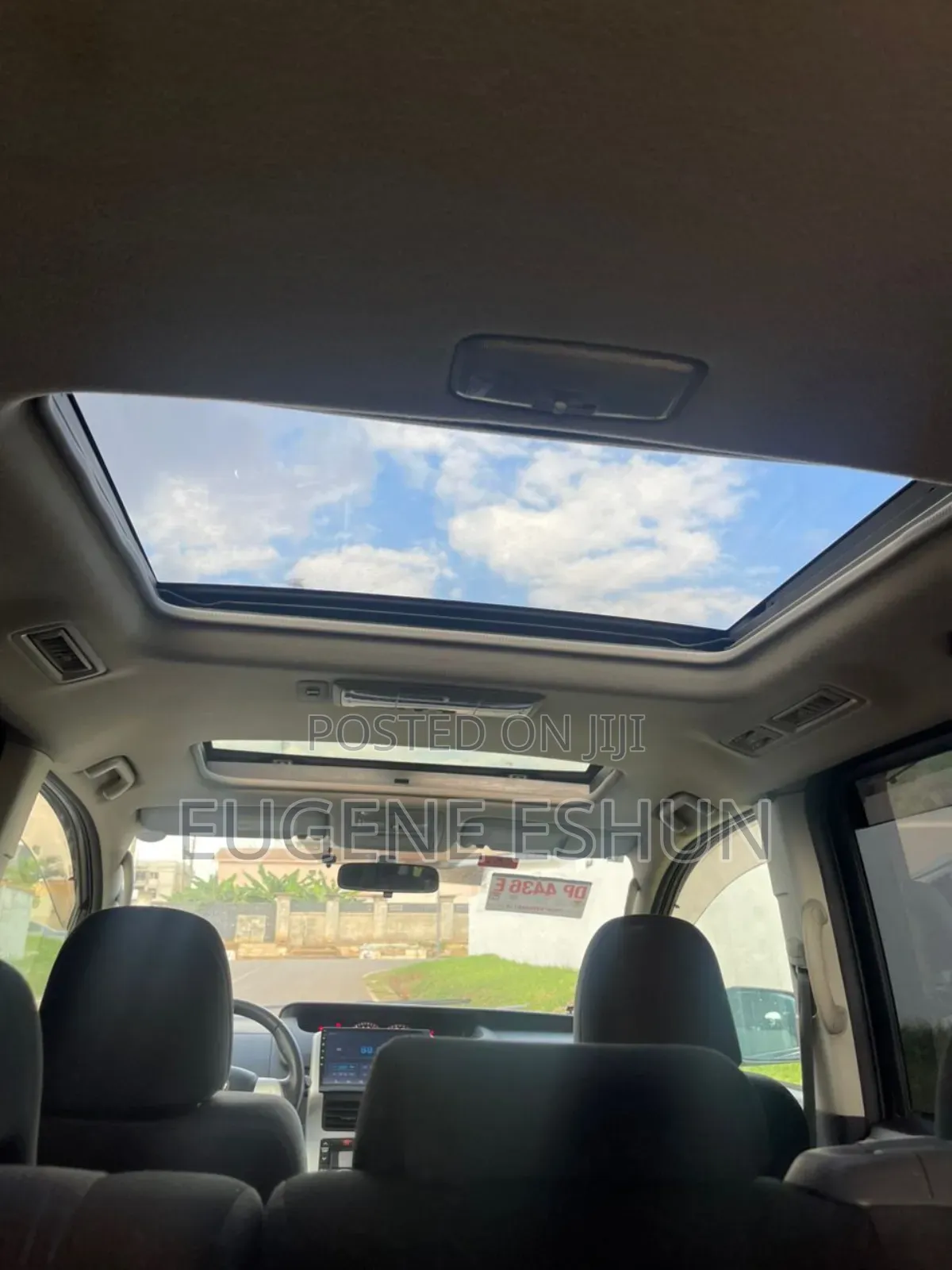 Toyota Voxy 2012 Black