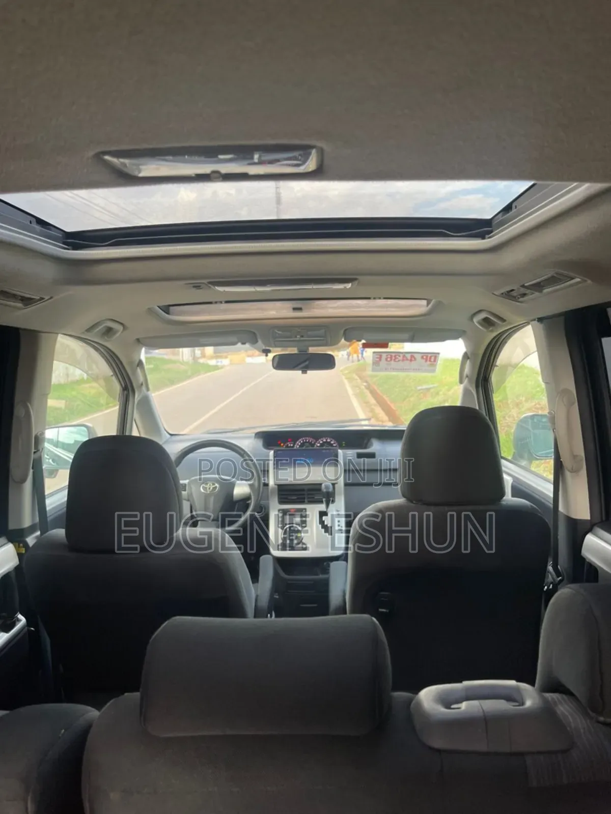 Toyota Voxy 2012 Black