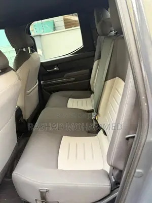 Toyota Tacoma 2024 Gray