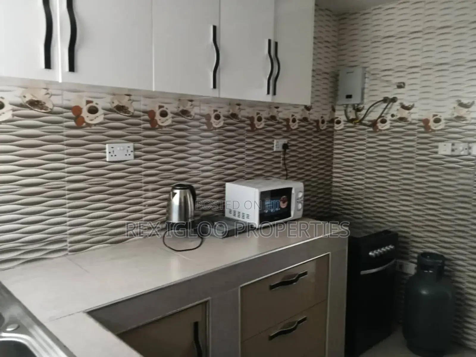 Furnished 2bdrm Apartment in Afienya, Accra Metropolitan for rent