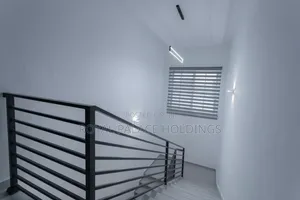 4bdrm Duplex in Hills, Oyibi for sale