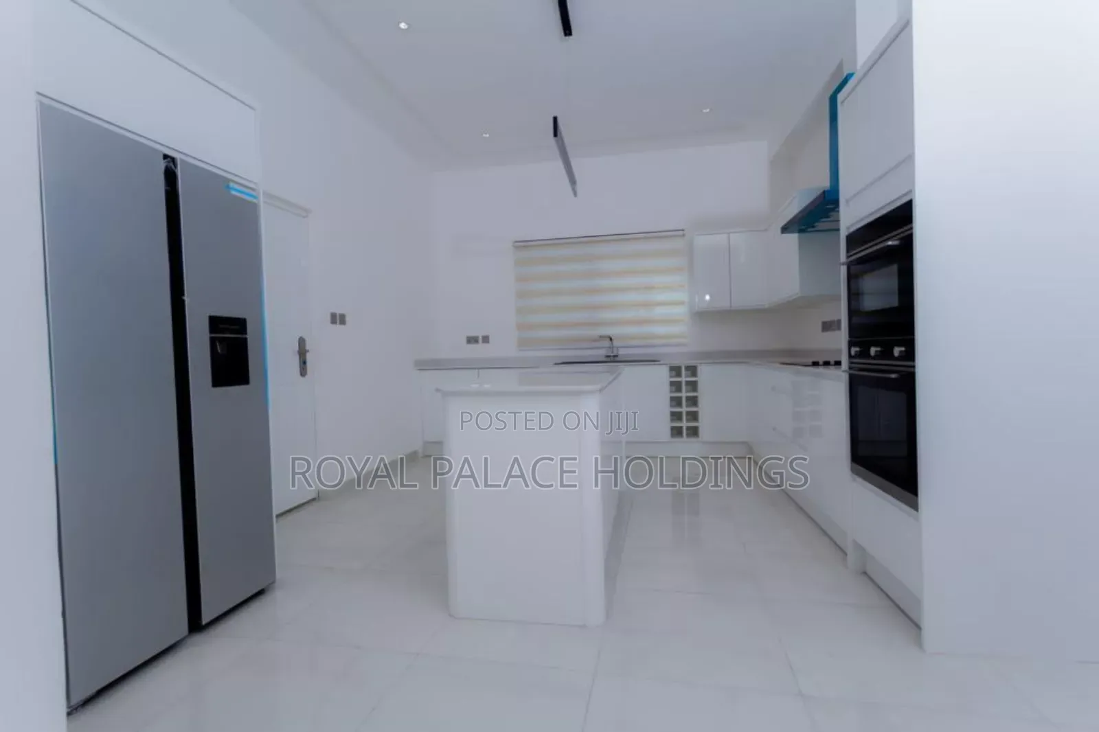 4bdrm Duplex in Hills, Oyibi for sale