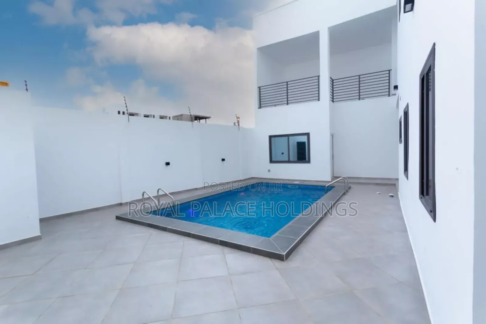 4bdrm Duplex in Hills, Oyibi for sale