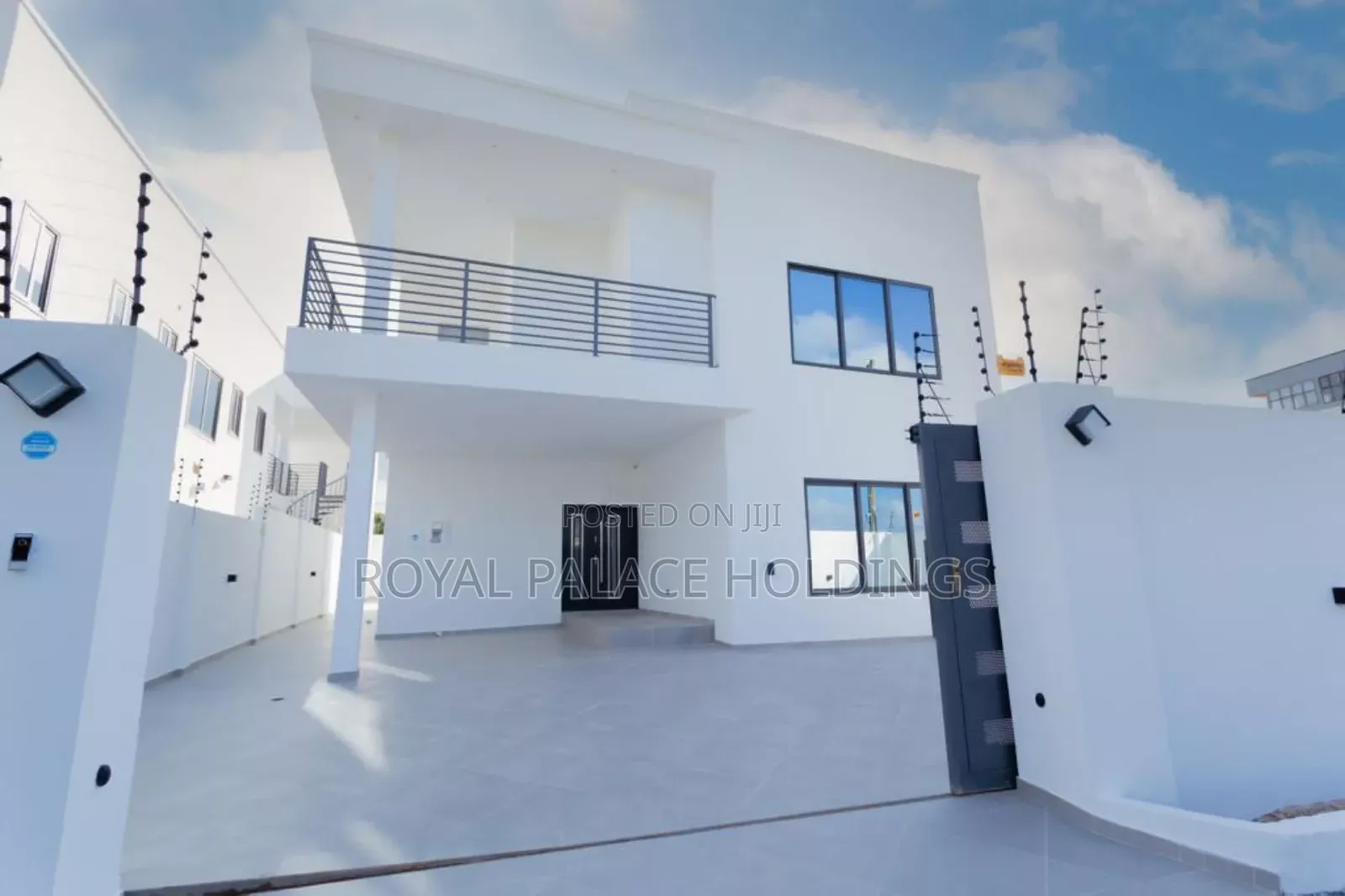 4bdrm Duplex in Hills, Oyibi for sale