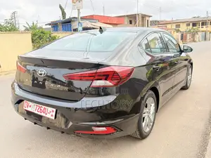 Hyundai Elantra SEL 2020 Black