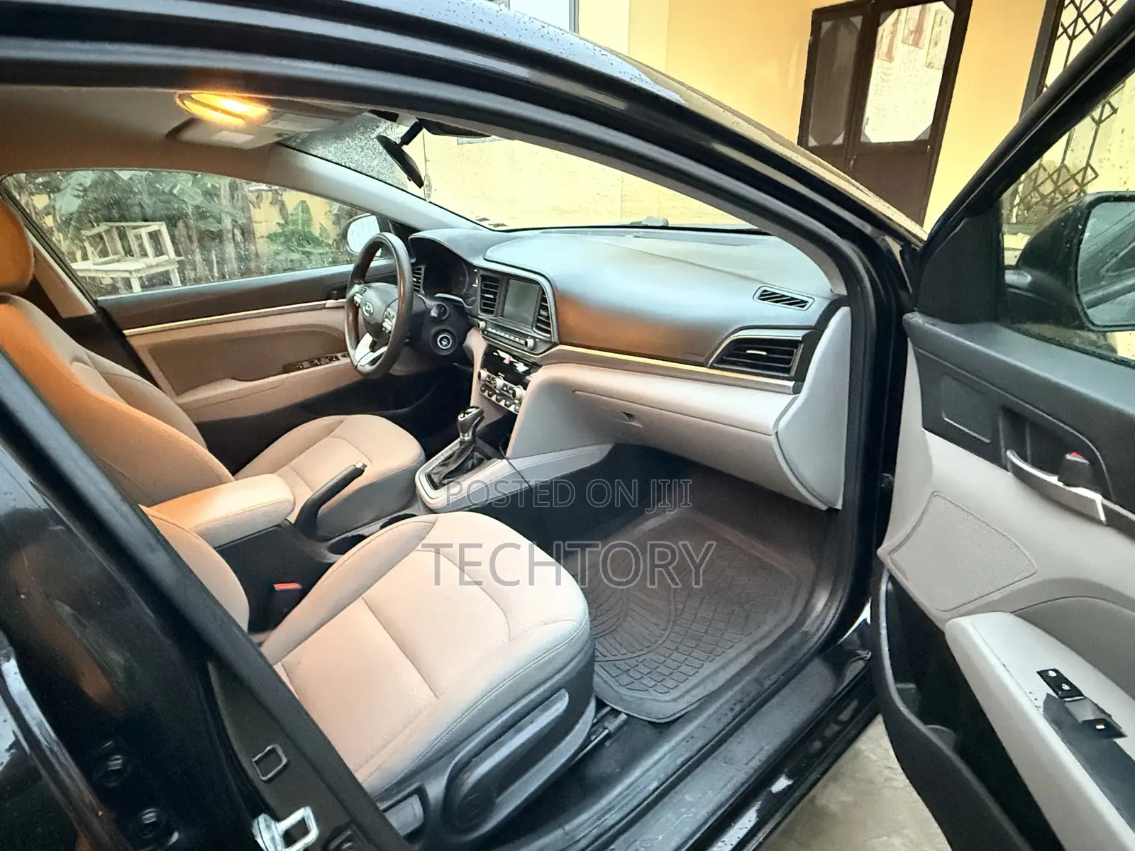 Hyundai Elantra SEL 2020 Black