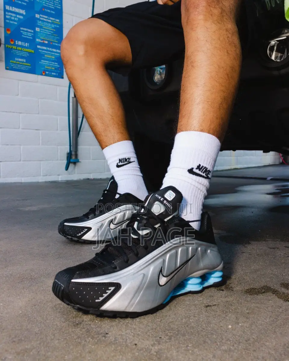 Nike Shocks