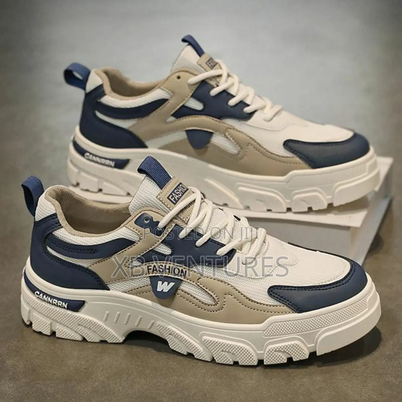 Men's Non-Slip Wear-Resistant Low-Top Skateboard Shoes