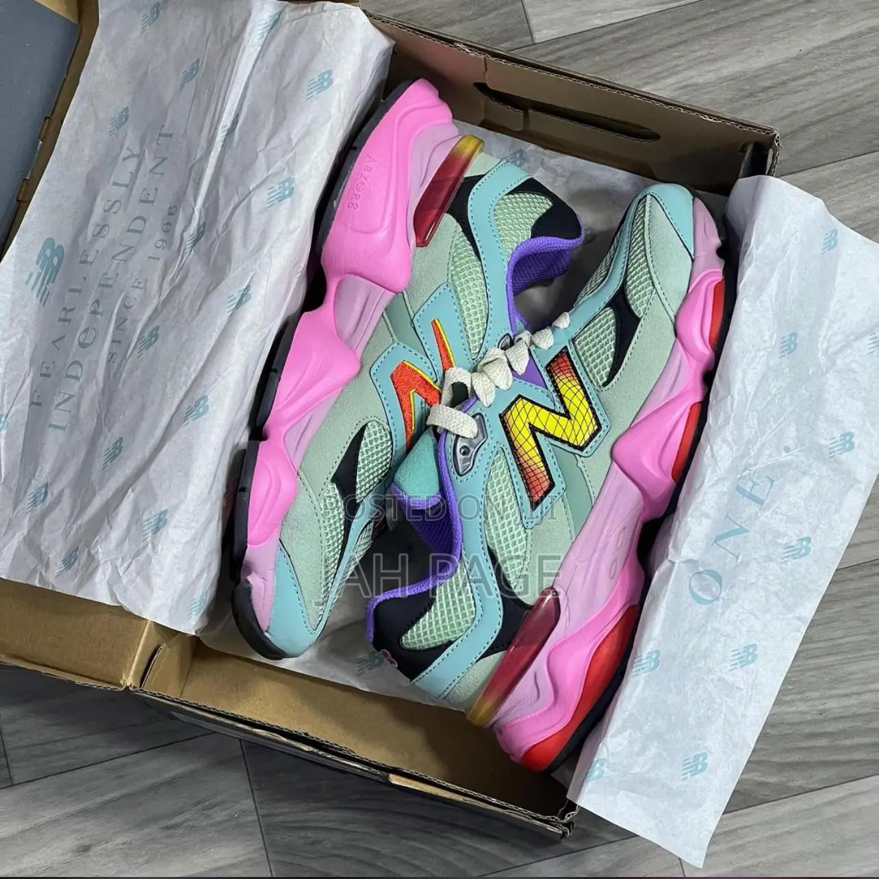 New Balance 9060 Sneakers