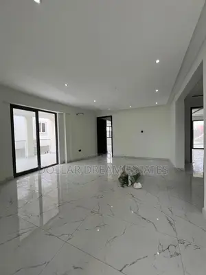 5bdrm House in East Legon for sale