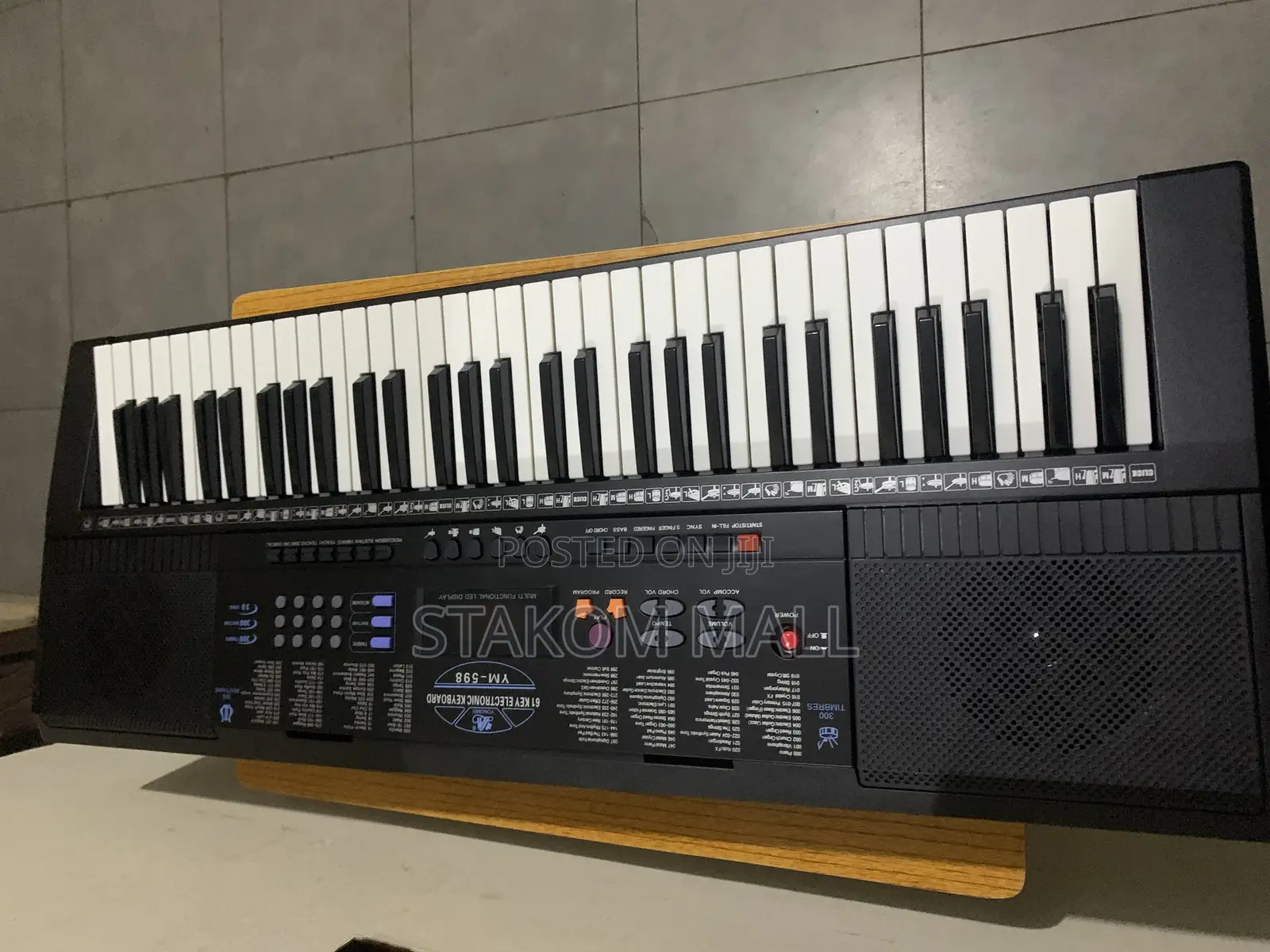 61-Key Electronic Keyboard: Beginner Friendly