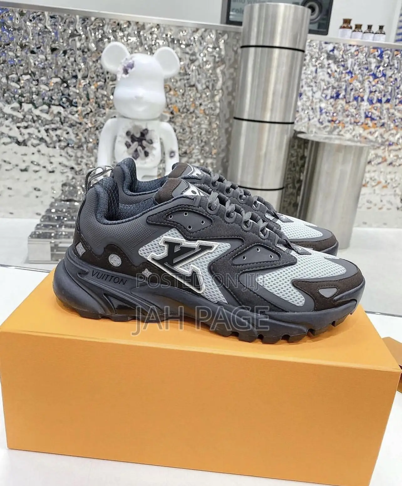 Louis Vuitton Runner Tatic