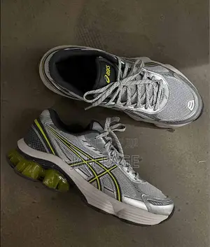 Asics Gel Kinetic Fluent