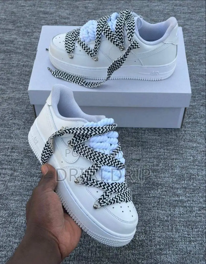 Airforce 1 . Comes In Box . Very Classic